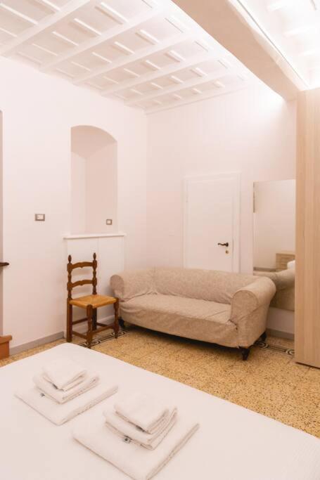 Cozy And Charmin 3Br Apartment Steps By Duomo Florence Buitenkant foto